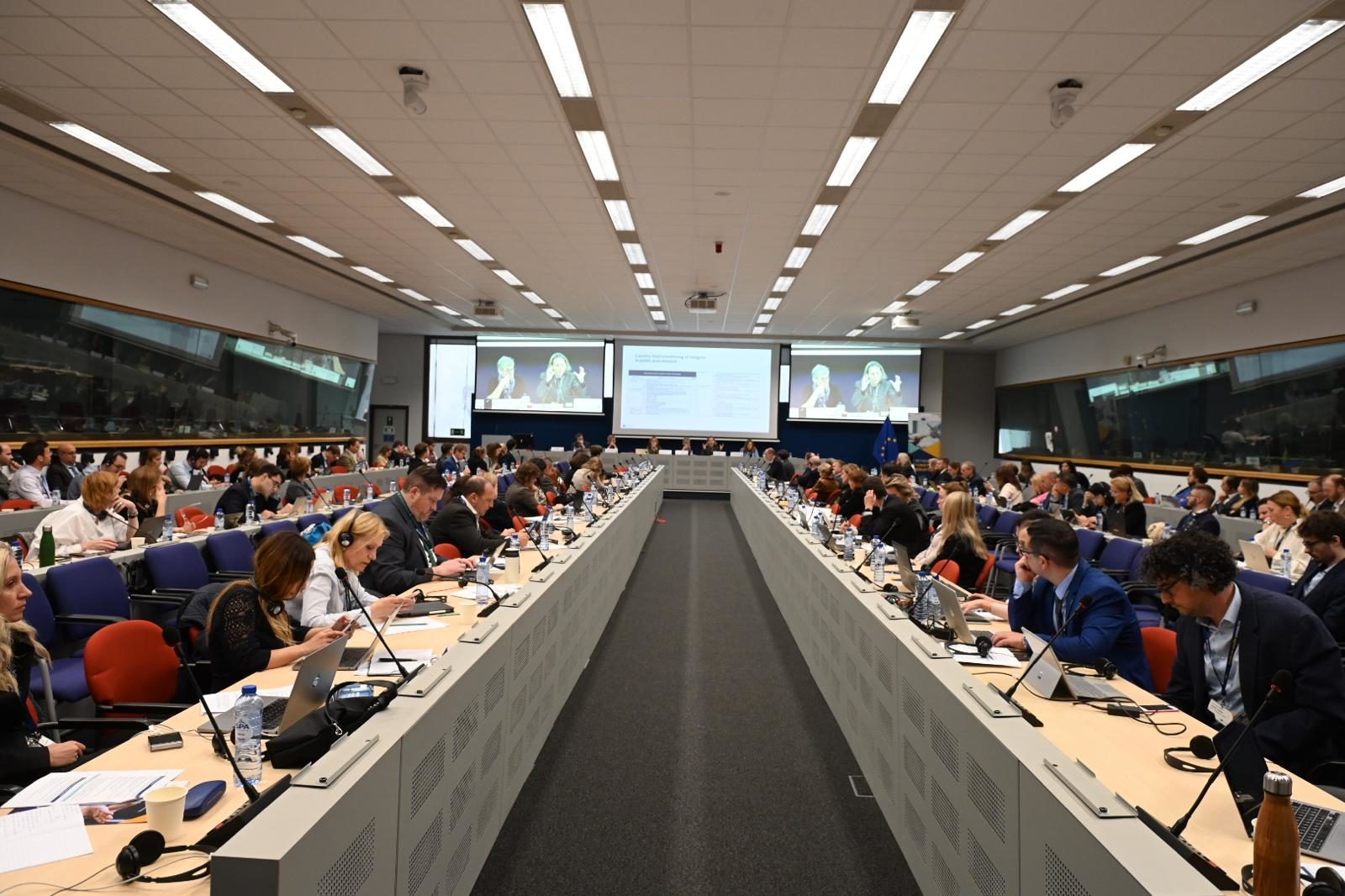 ergasies-olomeleias-katapolemisi-diafthoras-16/10/2025-04